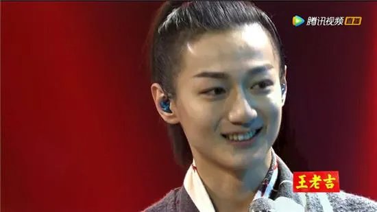 《明日之子》才旺罗布遭淘汰，疑似有粉丝疯狂为王竟力刷票，这些人算是社群吗？