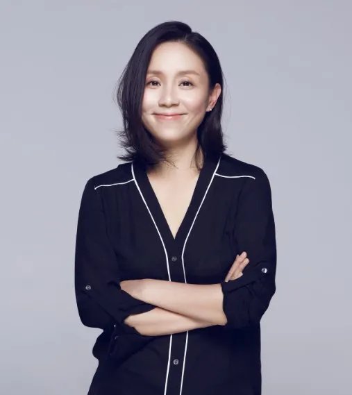 杨超越造句龙丹妮长得不行，驯龙高手杨超越？是什么梗？