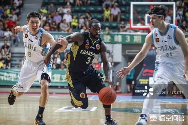 山东队季后赛越来越近，换外援突然悄无声息，怎么回事啊？