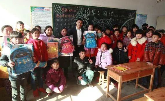 受捐学生写感谢信的出发点是什么,其感谢信意义是什么?