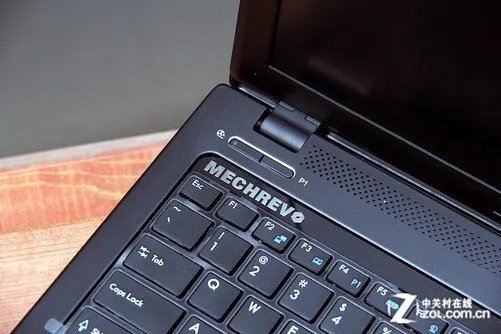 GTX860M独显配固态 机械革命MR X5评测