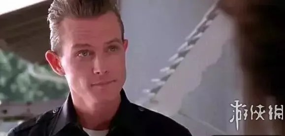 小心烫手！《终结者5》24个隐藏彩蛋，全给你扒出来