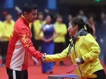 刘诗雯跟张继科两人最近都被人催婚，是怎么了？