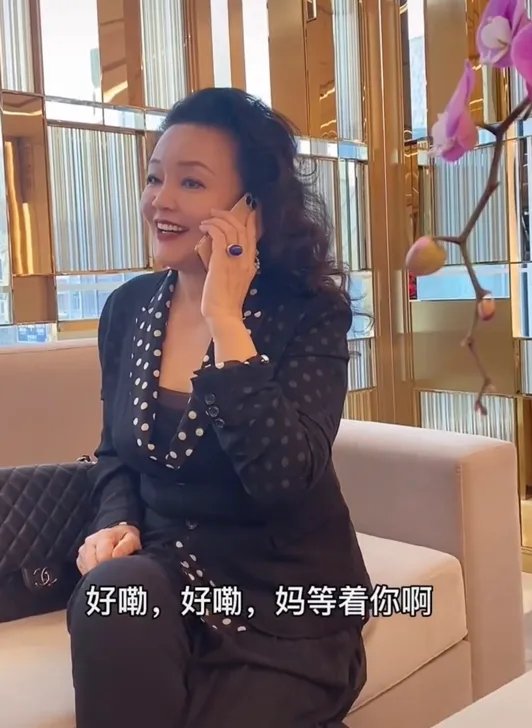 虽然很胖，但是大S的婆婆张兰是不是很真实？