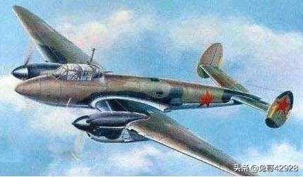 如何区别苏联佩图雅科夫轰炸机2轰炸机与图波列夫2轰炸机的外观区别？