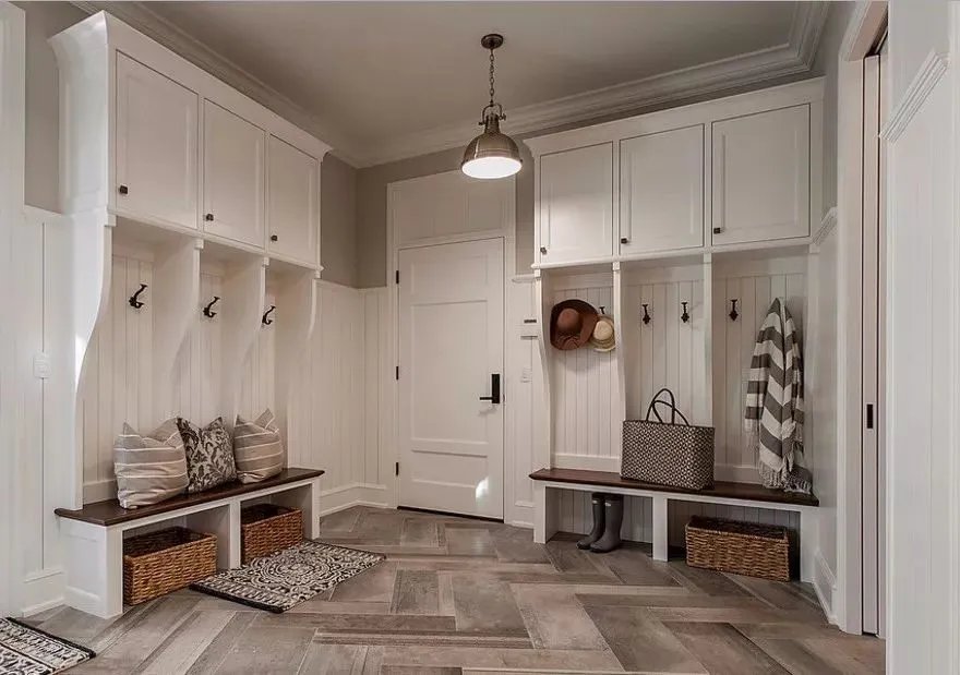 衣帽间装修效果图：衣帽间这么设计，你还能再放200件！