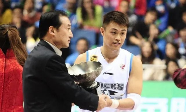 CBA有史以来，哪些球员身高不到1米8，实力却很强？