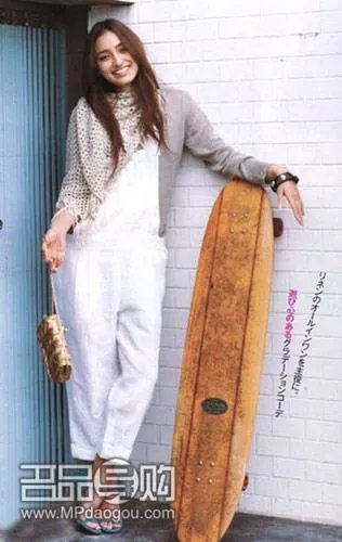 韩国那种大大的围巾怎么戴？有特定的戴法能戴出那种效果麻？