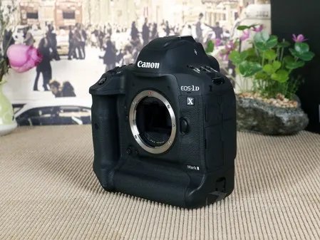 完美高端旗舰 芜湖佳能1DX2报34200元