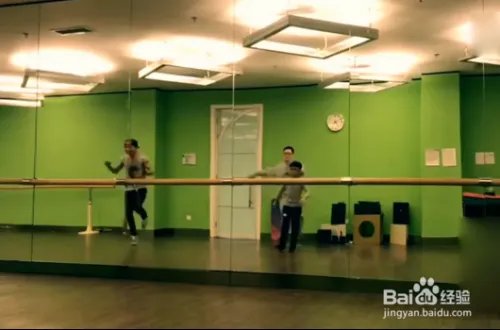 彭于晏发声澄清与白百合关系,陈羽凡竟毫无压力