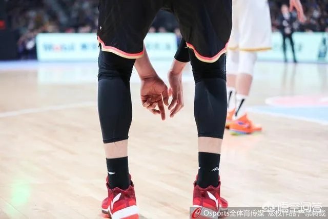 韩德君受伤，坑了辽宁，更坑了广东，早知道韩受伤，花那么多钱换外援干哈，你认为呢？