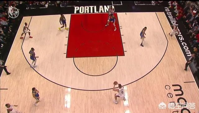 勇士让三个先发开拓者依旧输球，库里与格林同砍三双，如何评价这样的勇士队？