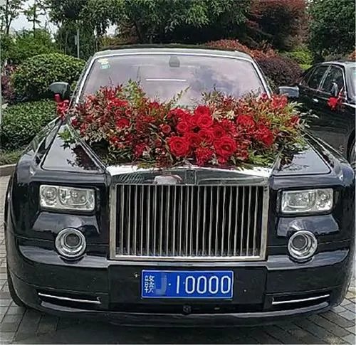 目前结婚用婚车都用什么车多呢 最适合做婚车的几款车