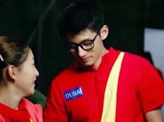 刘诗雯跟张继科两人最近都被人催婚,是怎么了?