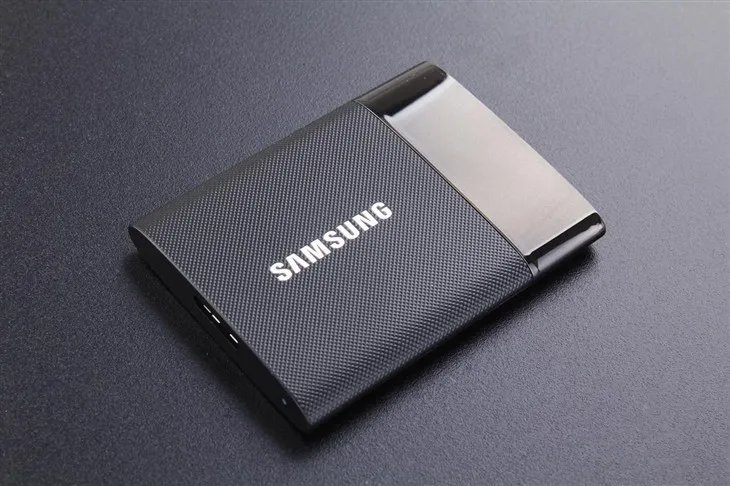 移动硬盘是属于固态硬盘还是机械硬盘?