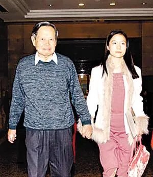 杨振宁遗产辟谣