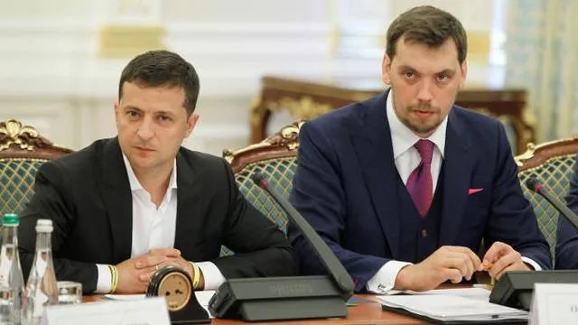 怎么看待乌克兰总统泽连斯基驳回总理贡恰鲁克辞呈?