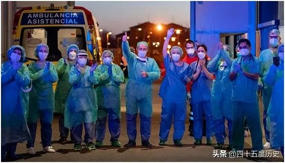 预测一下，西班牙啥时确诊人数会超过意大利？