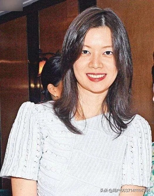 于文凤年轻时的照片