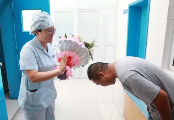 respect和respect for有什么区别啊？