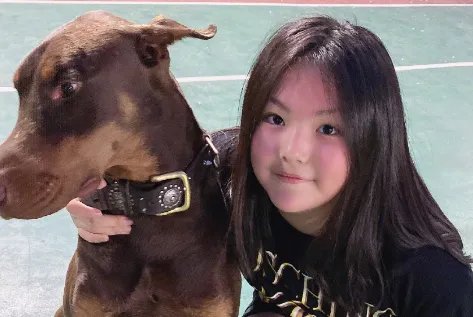 10岁王诗龄与妈妈吵架,直接挂断李湘电话,她的家教为何这么差?