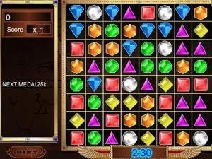 宝石对对碰的FLASH游戏