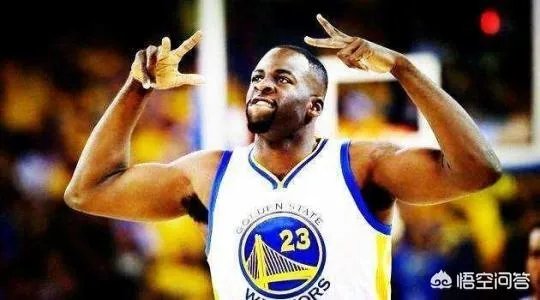有人说库里作为近年来自带体系第一人，如果没有他就没有格林和汤普森，你怎么看？