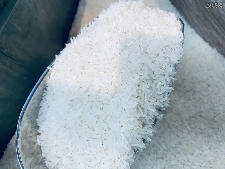 制止餐饮浪费相关措施将尽快出台 推出绿色餐饮标准