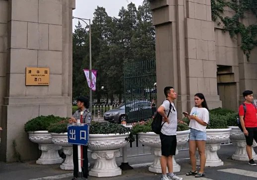 考上大学要写什么样的贺词呢？