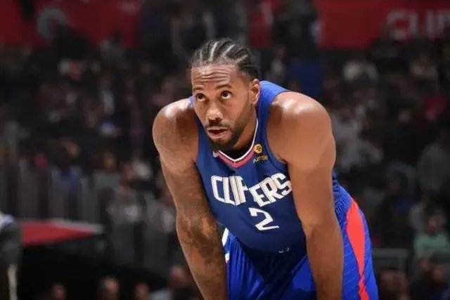 不看组织和传球,只论运控技术,现役哪个小前最强?