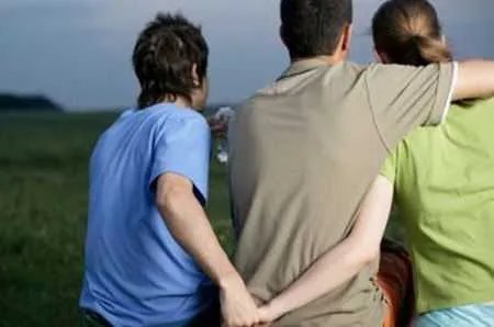 大S录综艺节目表示，自己会删前任的所有联系方式，你会吗？