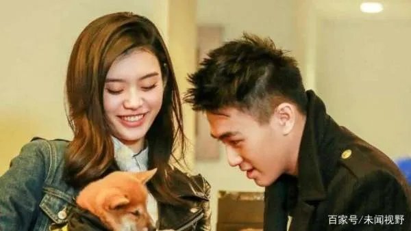 奚梦瑶被何猷君求婚：能被高富帅看上的姑娘，都不是简单的人,为何？