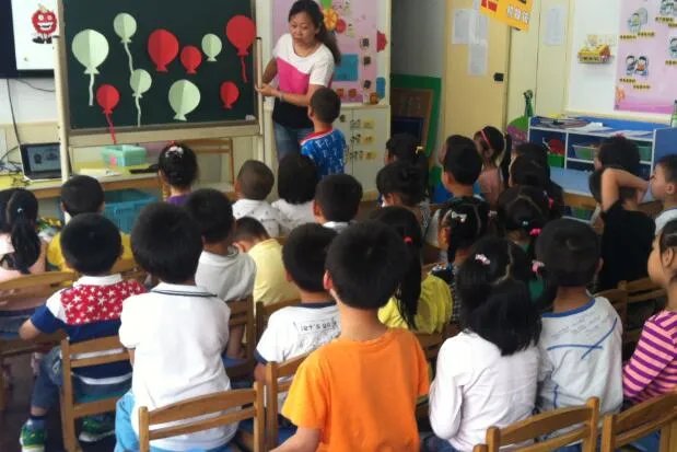 警方通报多名幼儿身上现针眼,这是怎么回事?