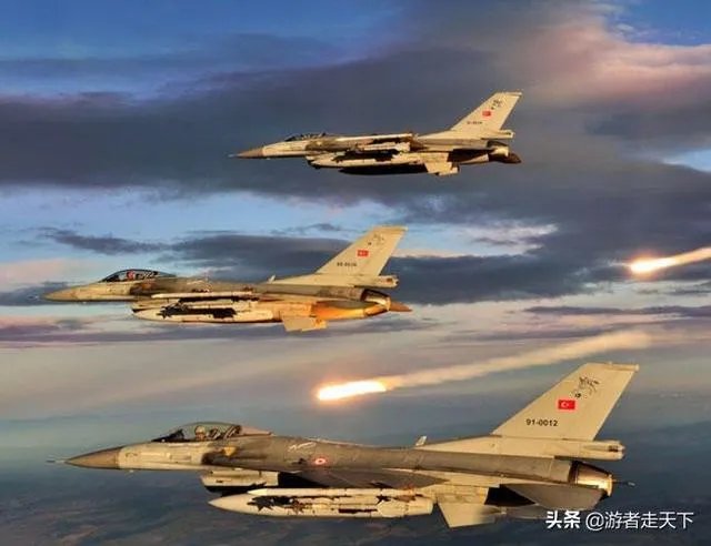 叙政府军称击落一架土耳其无人机，土耳其有无夺取伊德利卜制空权的本事？