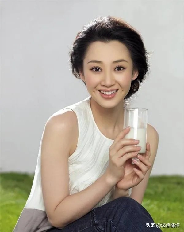 中国最迷人酒窝美女许晴，有过一位亿万富翁男友后，为何从此单着？