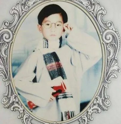 明星的童年照谁最可爱?