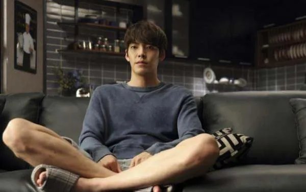 金宇彬准备正式回归，他回归后会接电影还是电视剧呢？