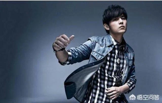 周星驰和周杰伦谁的成就高