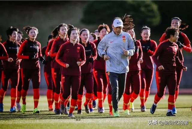 中国女足6：1大胜泰国，取得奥预赛的“开门红”，如何评价姑娘们的表现？