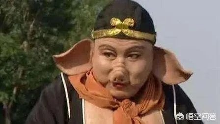 八面玲珑，男盗女娼