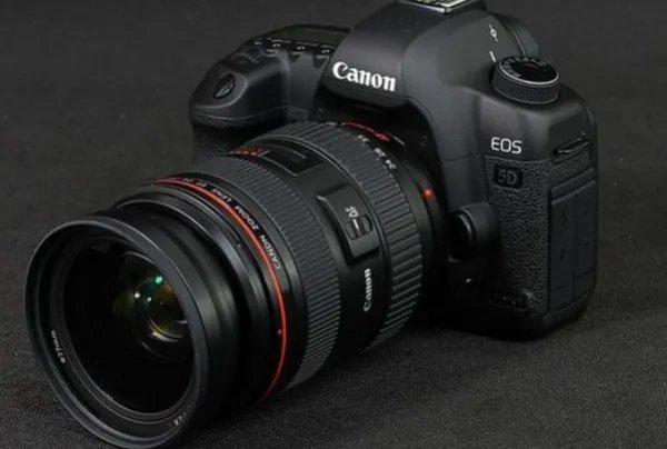 EOS5DMarkII重多少克