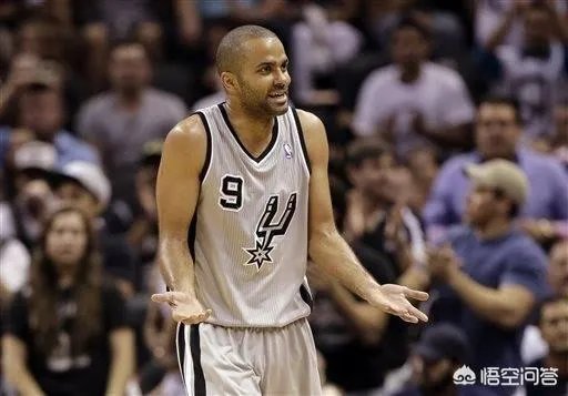 帕克退役了，马刺会不会效仿凯尔特人一天签回皮尔斯的做法，让帕克在马刺退役？