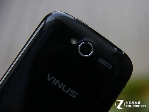 大容量电池+流线外观 VINUS VS8000评测