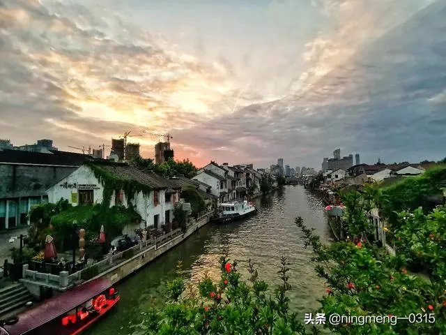 大家喜欢暖色调的照片还是冷色调的？为什么？