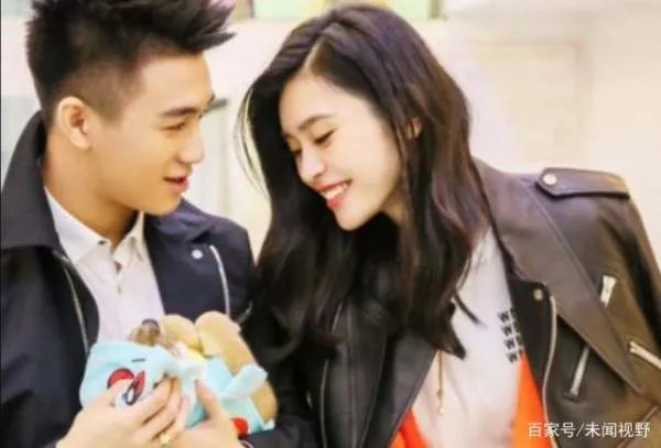 奚梦瑶被何猷君求婚：能被高富帅看上的姑娘，都不是简单的人,为何？