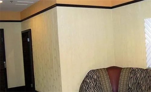 仿瓷墙面怎么翻新省事