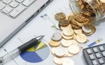 车主集体投诉理想汽车突然降价销售，购车遇此问题如何维权？