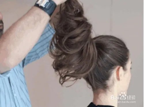 欧美复古包包头扎法