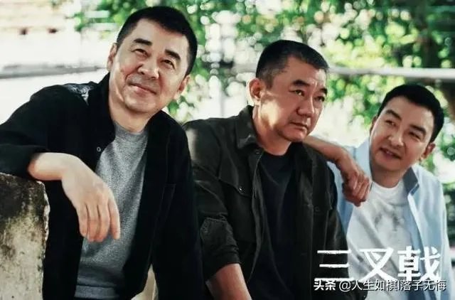 如果想要进高盛这类的知名投行,本科必须是清北复交吗?需要学什么专业?