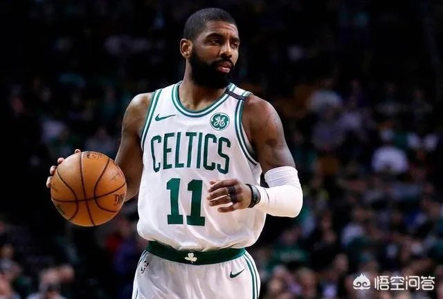 穆雷为了破纪录垃圾时间投篮刷分,欧文怒不可遏将球砸向观众席,你怎么看?